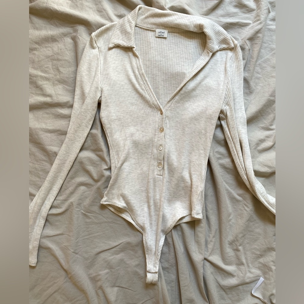 Aritzia Charlotte bodysuit - Picture 4 of 4